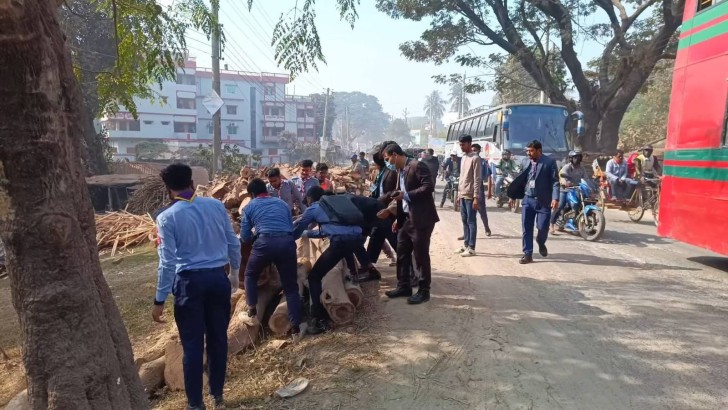 ছবি: নিউজ এক্সপ্রেস