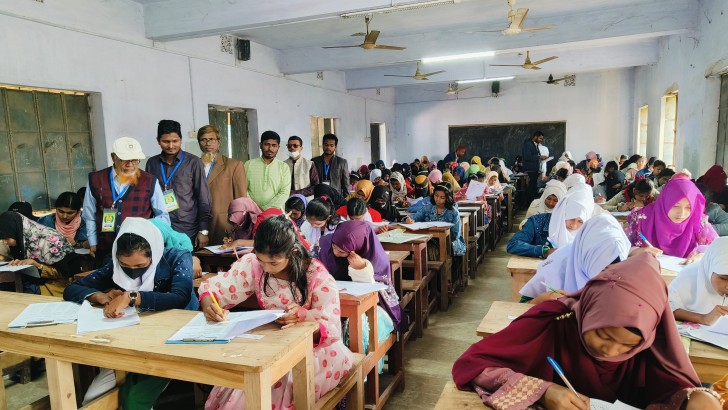 ছবি: নিউজ এক্সপ্রেস