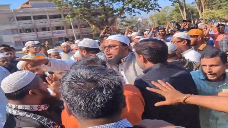 ছবি: নিউজ এক্সপ্রেস