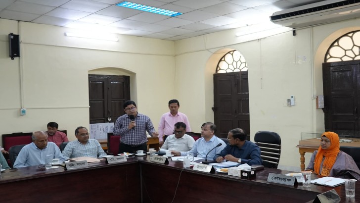 ছবি: নিউজ এক্সপ্রেস