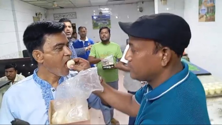 ছবি: নিউজ এক্সপ্রেস