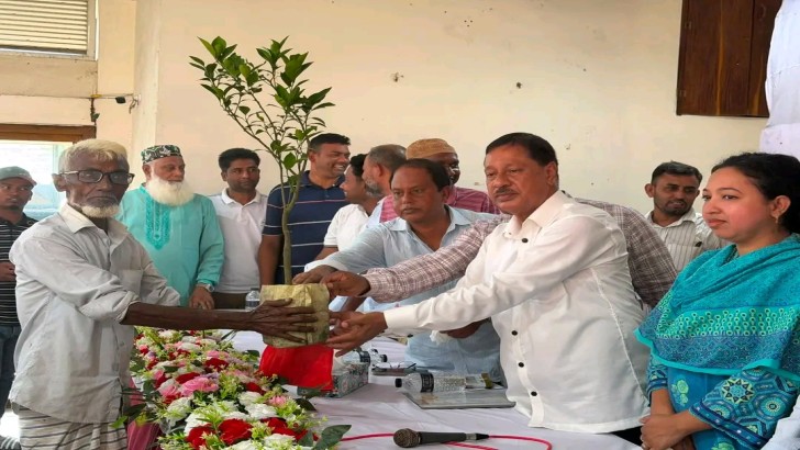 ছবি: নিউজ এক্সপ্রেস