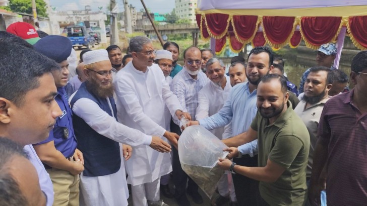 সংগৃহীত