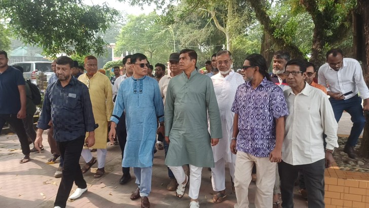 ছবি: নিউজ এক্সপ্রেস